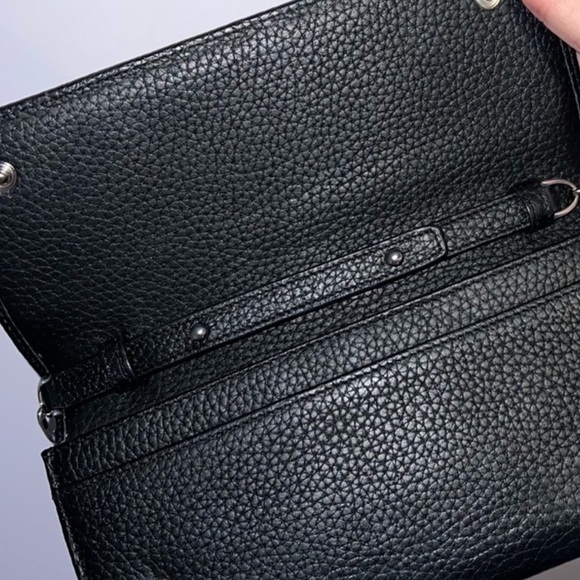 Valentino wallet with chain - Picture 3 of 4